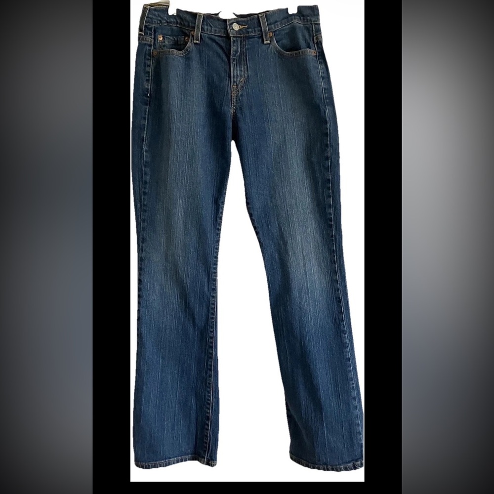 Levi's Women's Boot Cut Jeans Size 16 Regular Blue
Medium Wash 33x32